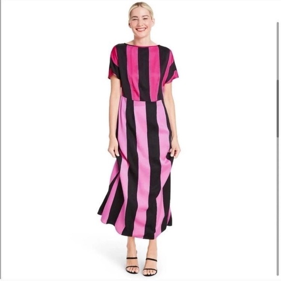 Dress - Picture 5 of 6